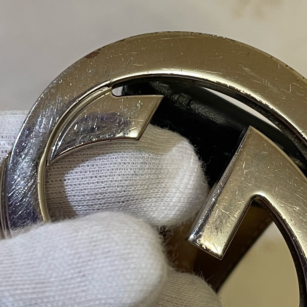 ❌SOLD❌ GUCCI logo embossed black leather belt - Picture 10 of 15